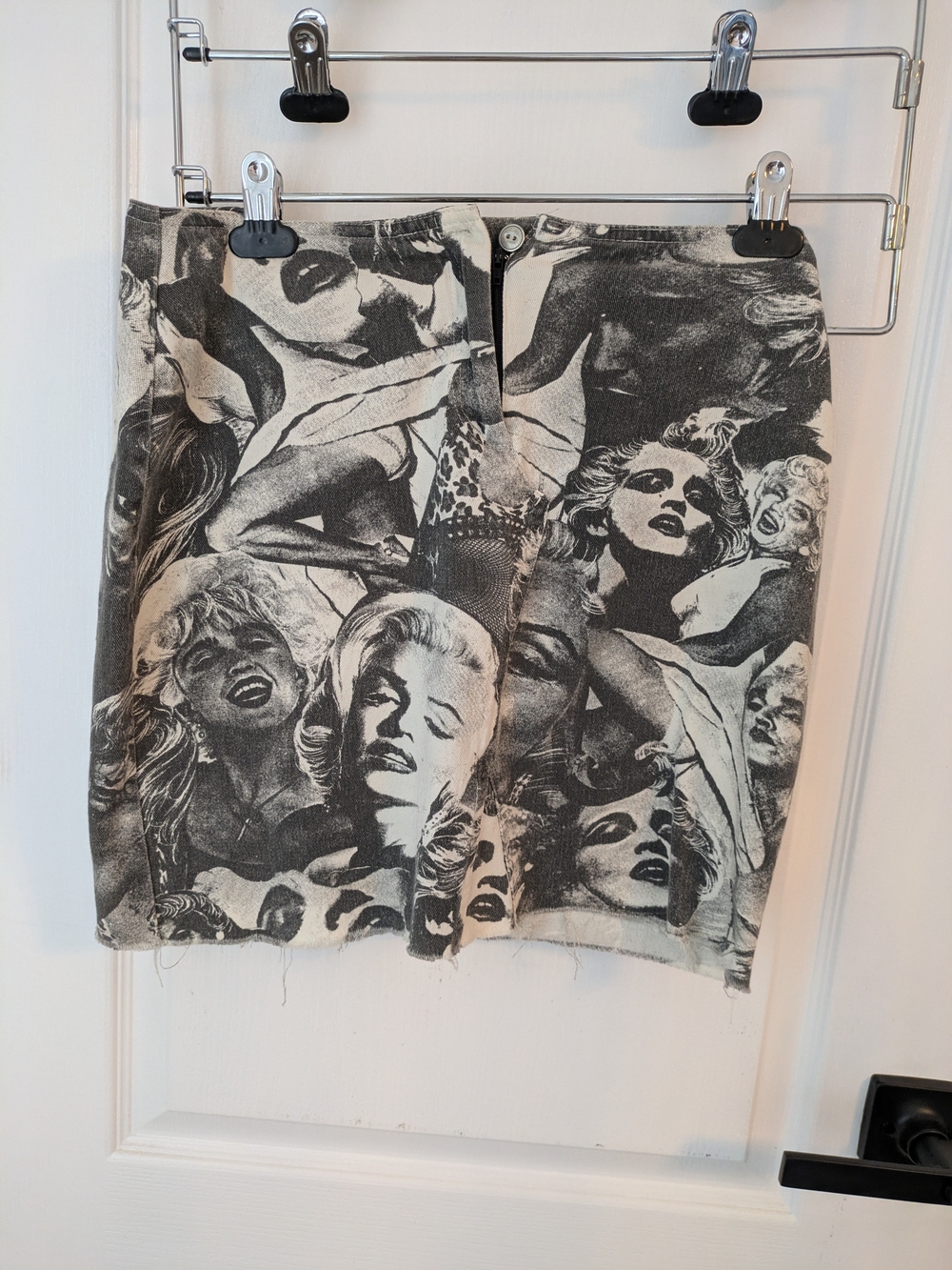 Vintage Gorgeous Denim Skirt With Madonna And Marilyn Monroe Print 😍